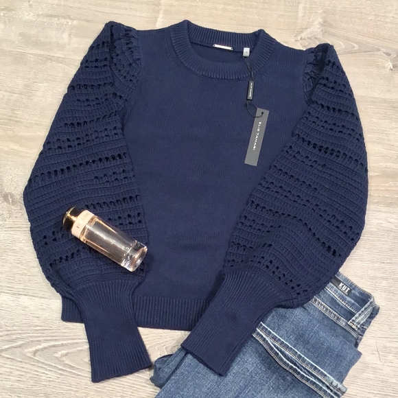 Elie Tahari Sweaters - ELIE TAHARI Sophisticated Chic Navy Blue Sweater Top